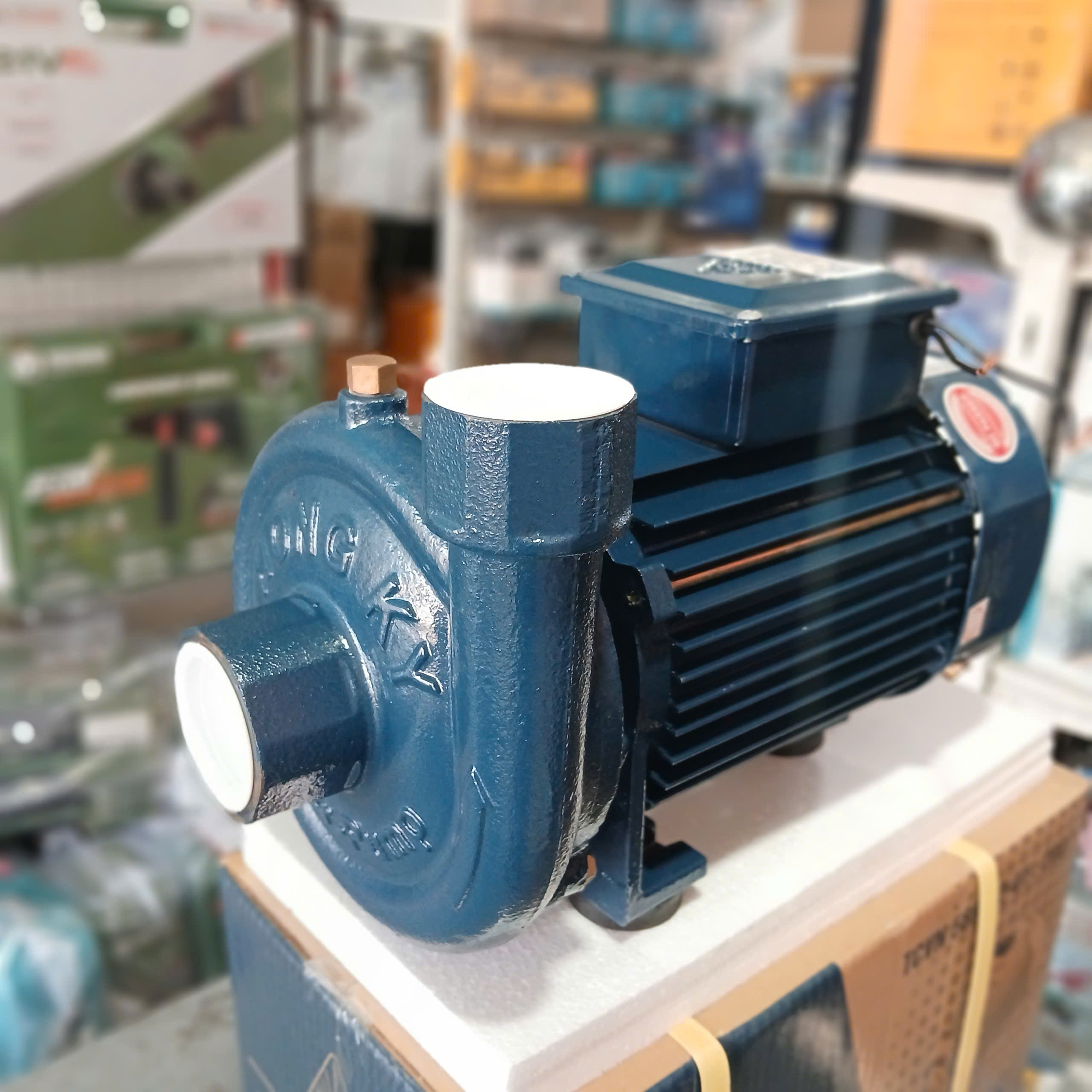 Máy bơm nước 1HP HỒNG KÝ